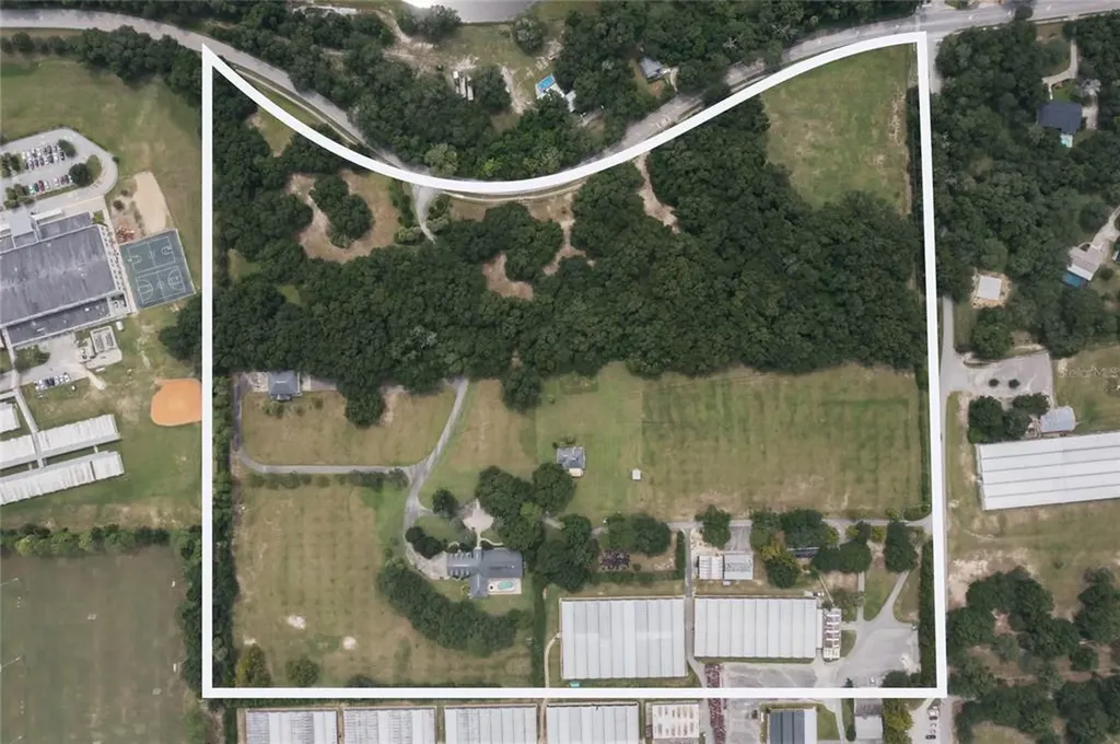 2351 W Ponkan Road Apopka FL 32712