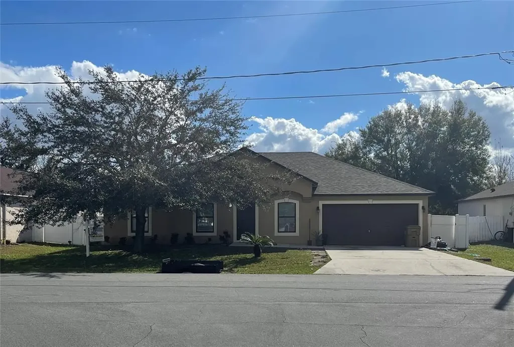475 Martigues Drive Kissimmee FL 34759
