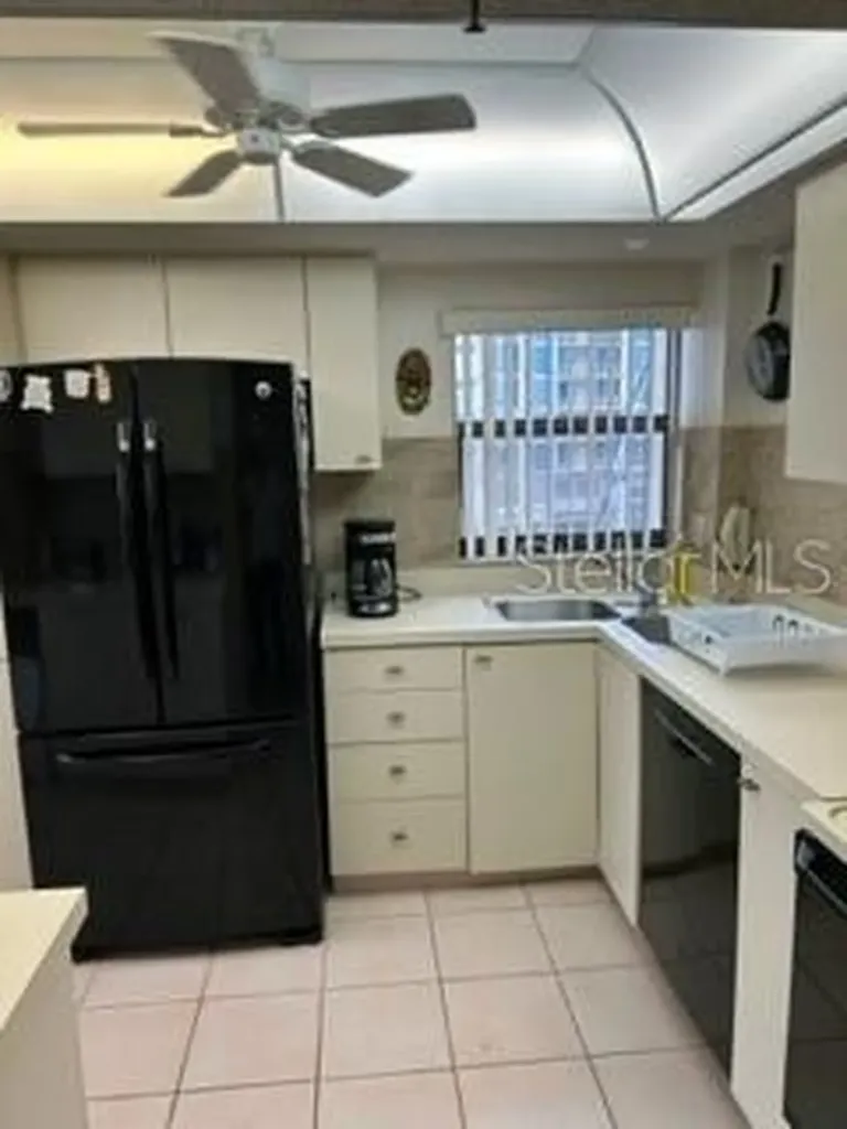 1001 Benjamin Franklin Drive Sarasota FL 34236