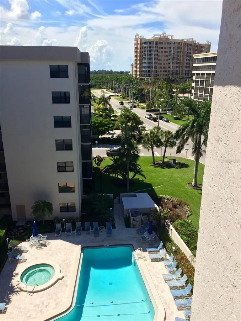 1001 Benjamin Franklin Drive Sarasota FL 34236