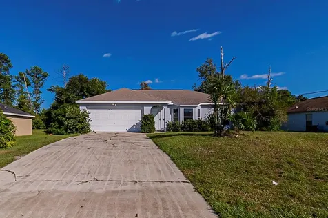 1869 Courtland Boulevard Deltona FL 32738