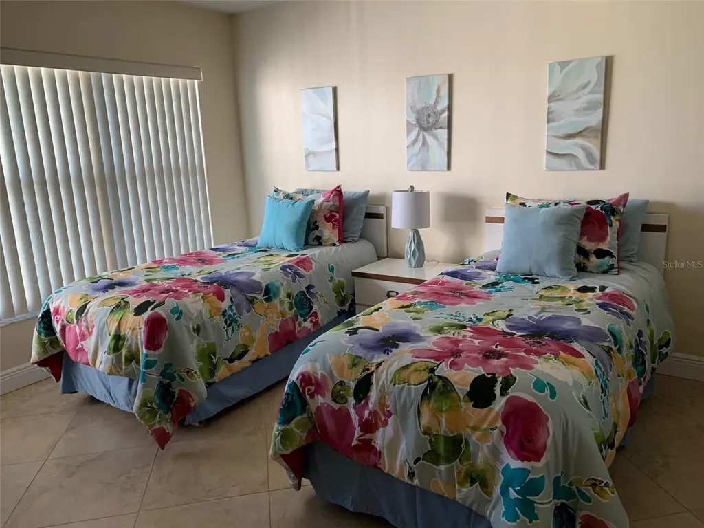 1001 Benjamin Franklin Drive Sarasota FL 34236