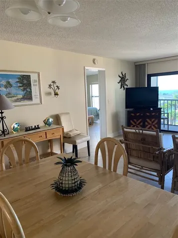 1001 Benjamin Franklin Drive Sarasota FL 34236