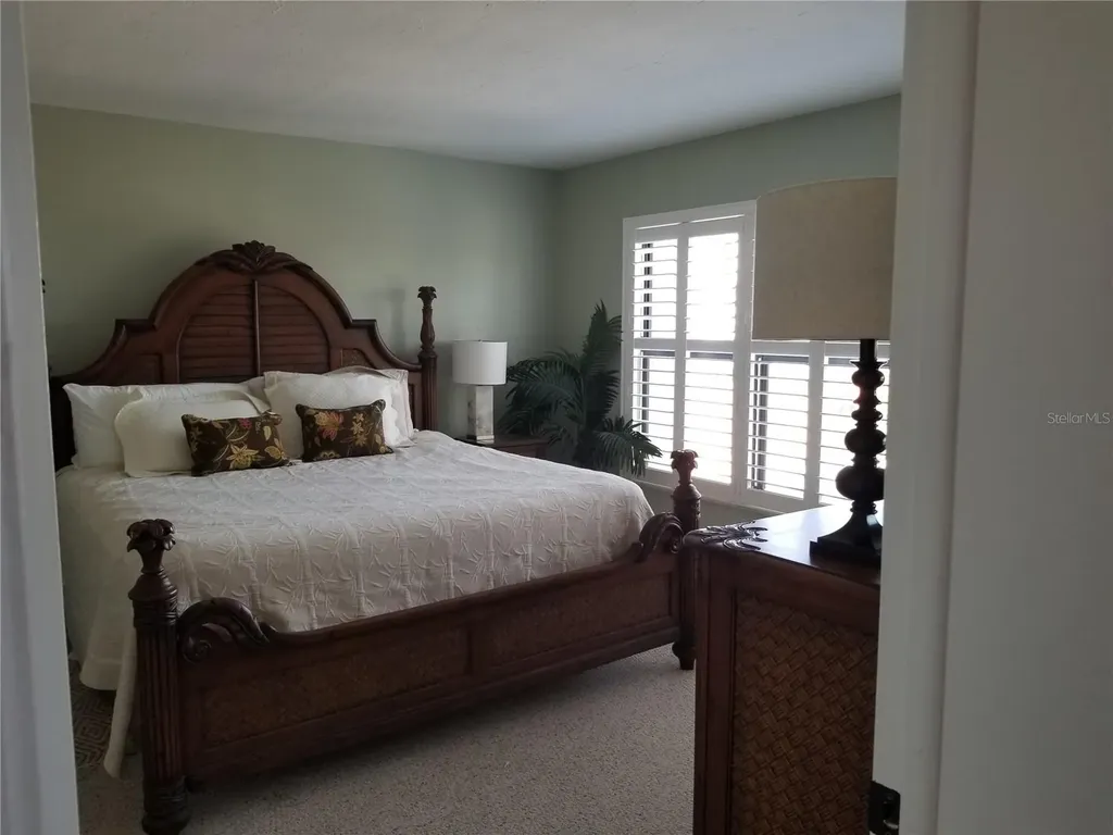 1001 Benjamin Franklin Drive Sarasota FL 34236