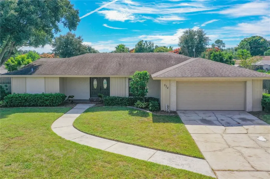 834 Lake Elbert Court Winter Haven FL 33881