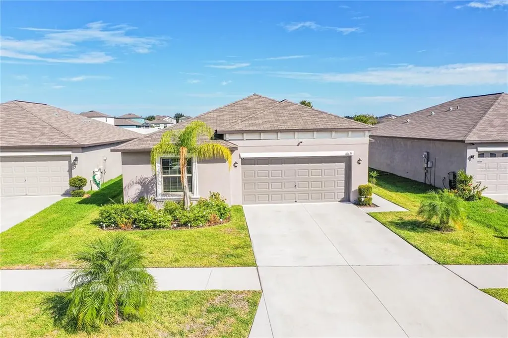 10435 Carloway Hills Drive Wimauma FL 33598