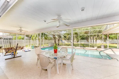 1015 Sorrento Woods Boulevard Nokomis FL 34275