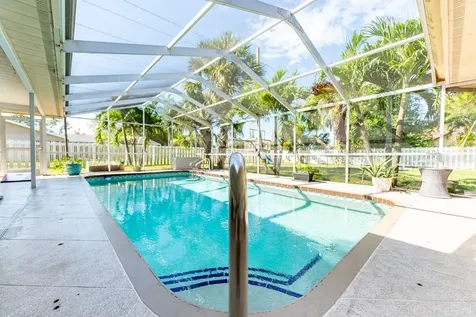 1015 Sorrento Woods Boulevard Nokomis FL 34275