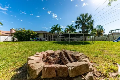 1015 Sorrento Woods Boulevard Nokomis FL 34275