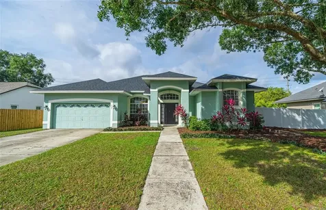 965 Wellington Avenue Oviedo FL 32765