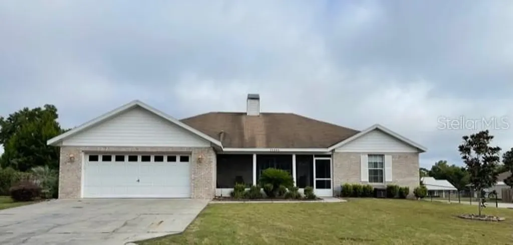 25680 SW 22nd Place Newberry FL 32669