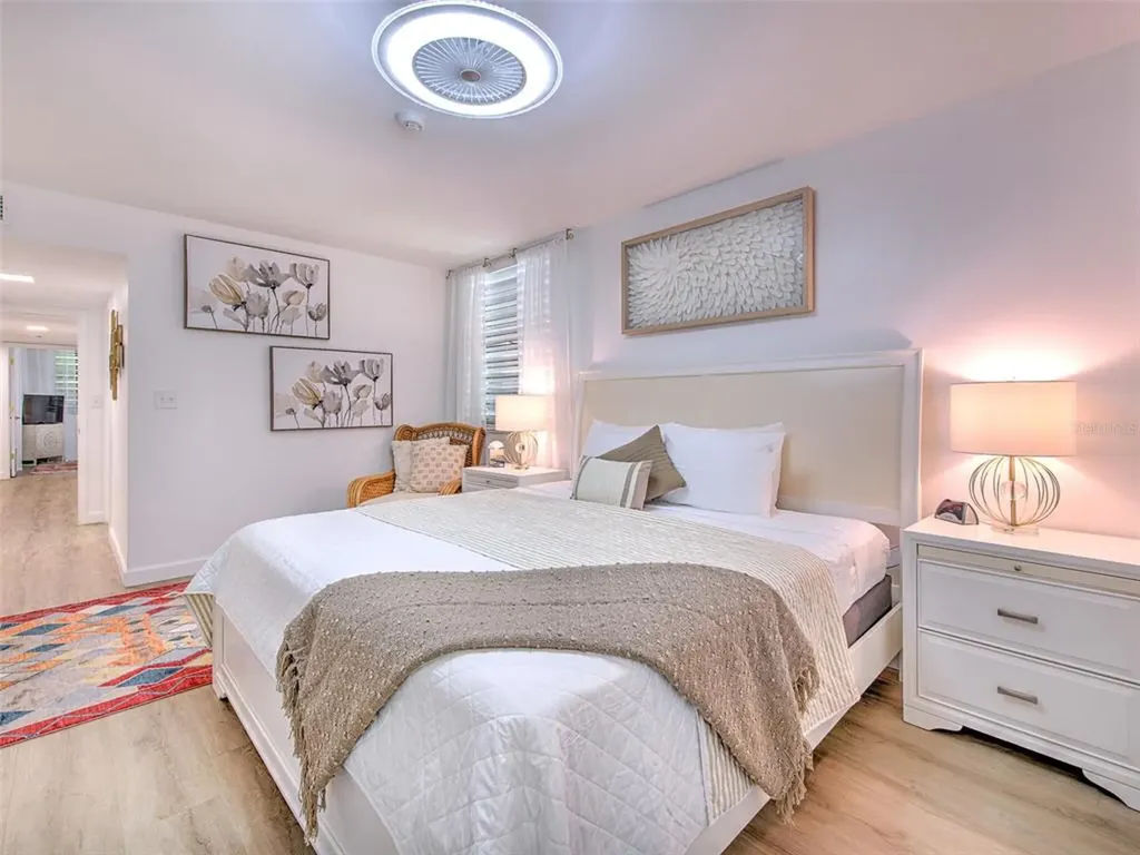 517 Bayport Way Longboat Key FL 34228