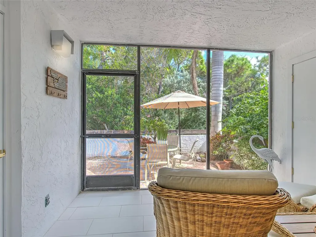 517 Bayport Way Longboat Key FL 34228