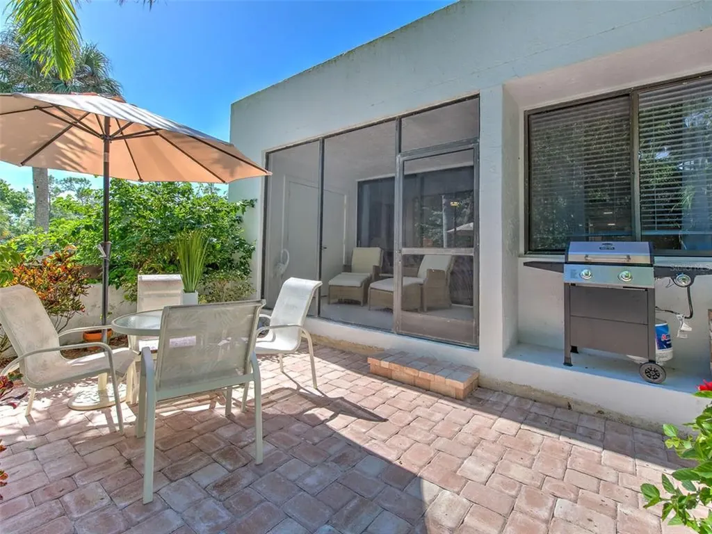 517 Bayport Way Longboat Key FL 34228