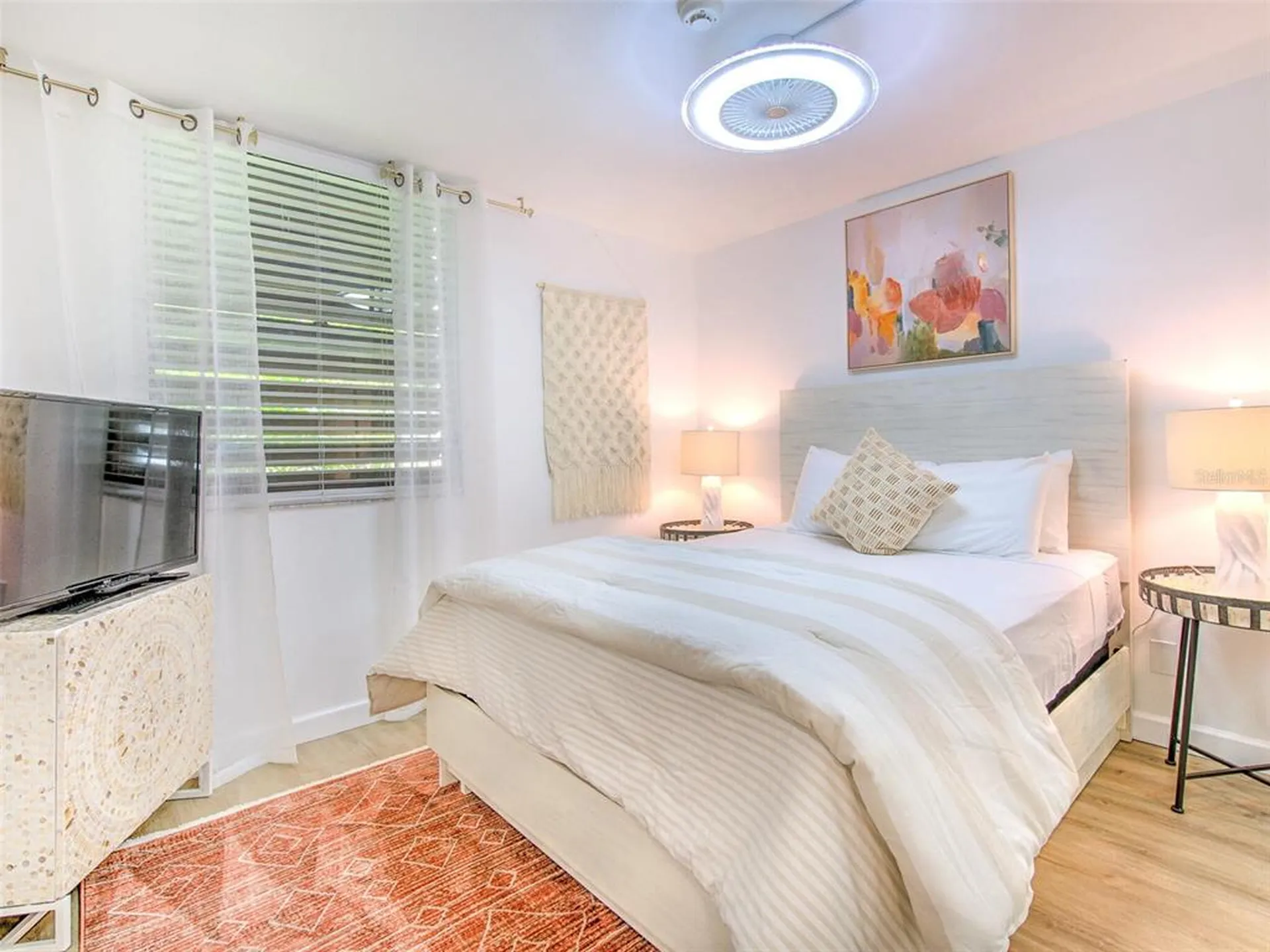 517 Bayport Way Longboat Key FL 34228