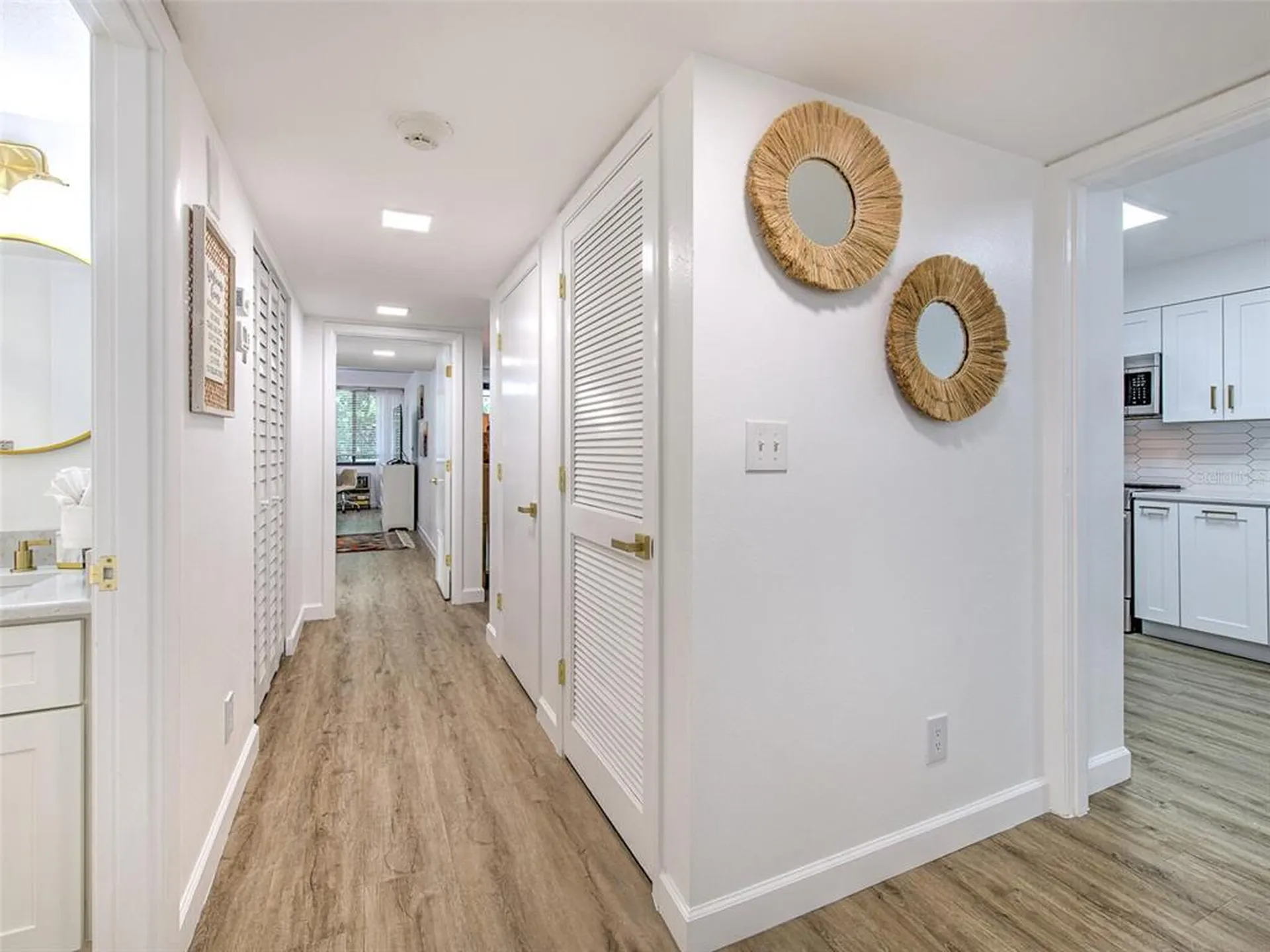 517 Bayport Way Longboat Key FL 34228