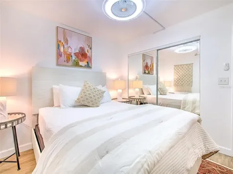517 Bayport Way Longboat Key FL 34228