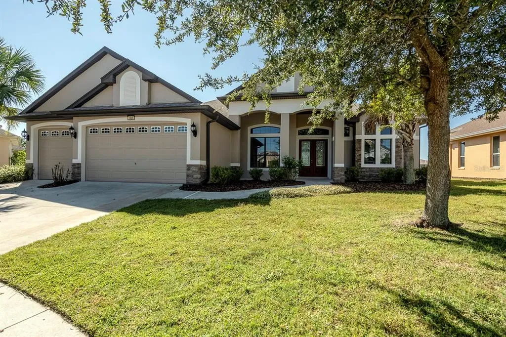 1026 Nantucket Sound Mount Dora FL 32757