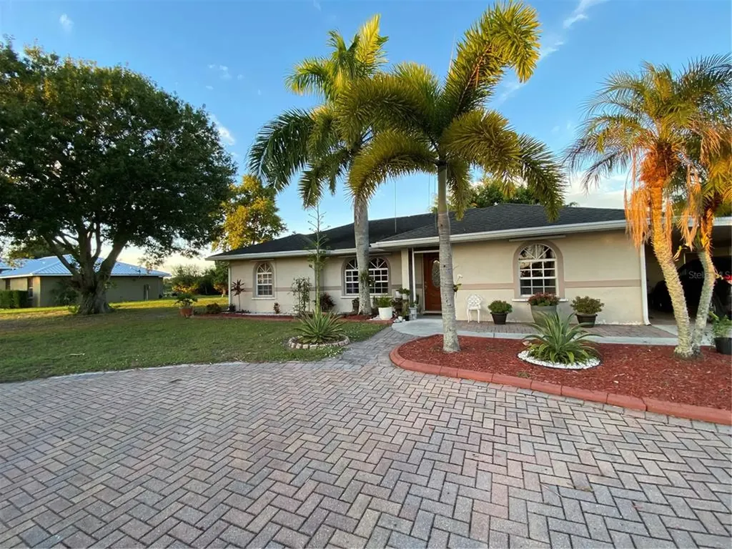 6025 SE 30th Parkway Okeechobee FL 34974