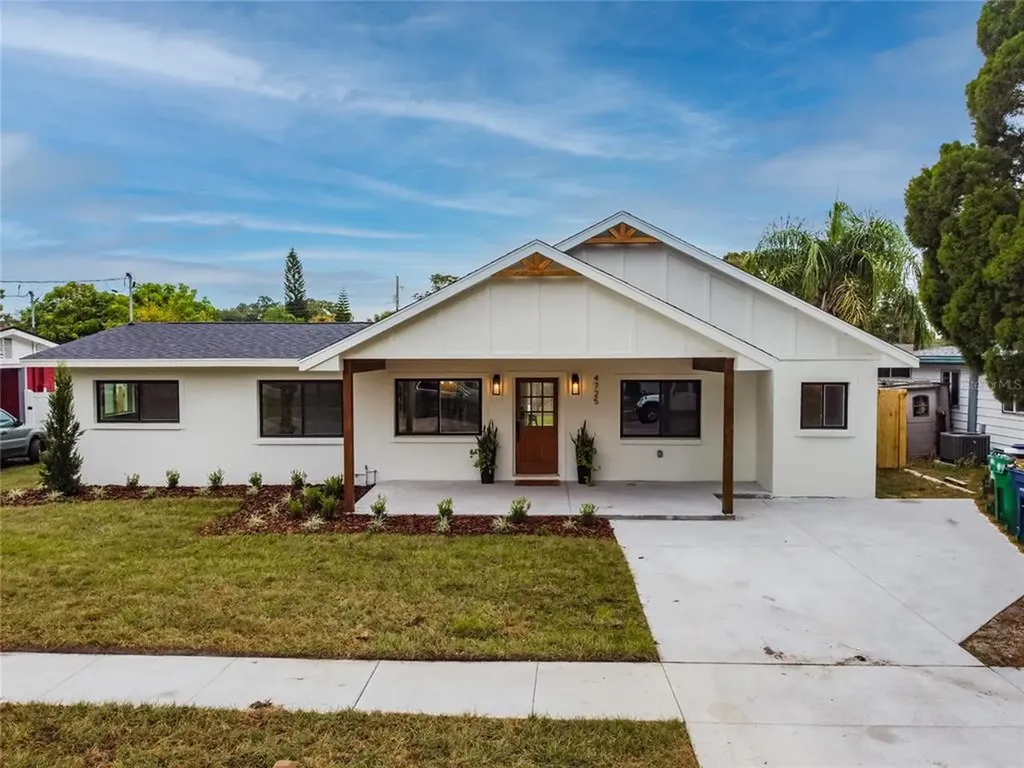 4725 W Wisconsin Avenue Tampa FL 33616