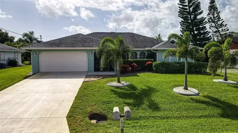 29 Mark Twain Lane Rotonda West FL 33947