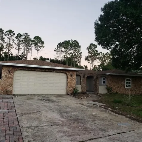 1013 Lake Sherwood Drive Orlando FL 32818