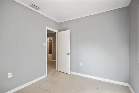 1608 E Kirby Street Tampa FL 33604