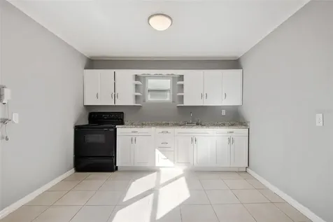 1608 E Kirby Street Tampa FL 33604