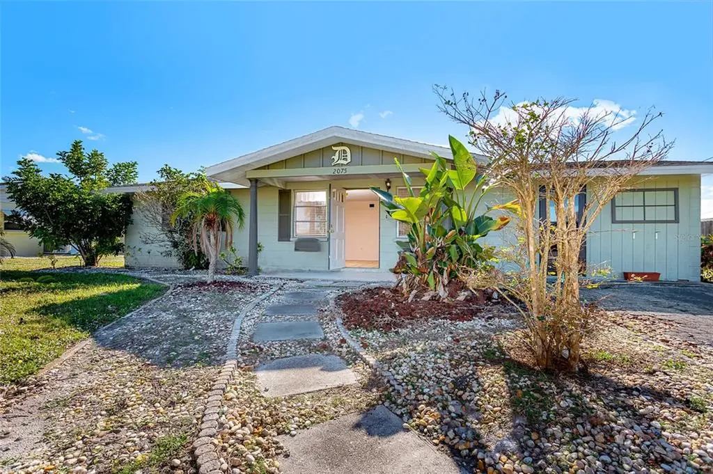 2075 Illinois Avenue Englewood FL 34224