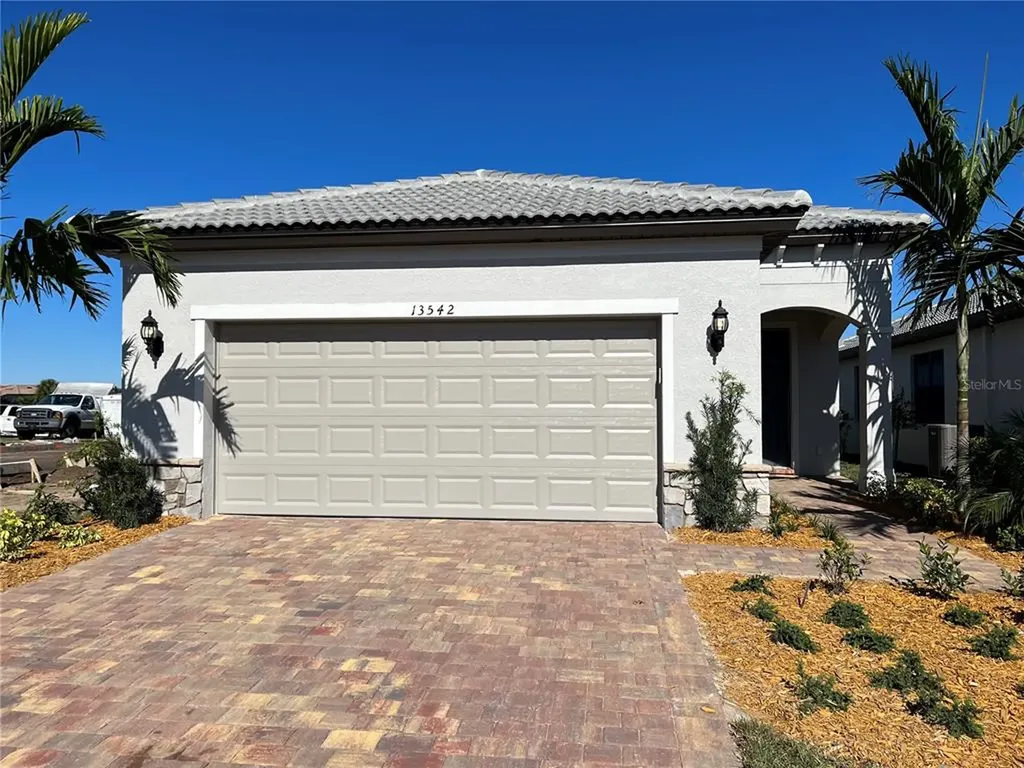 13542 Nobilio Street Venice FL 34293