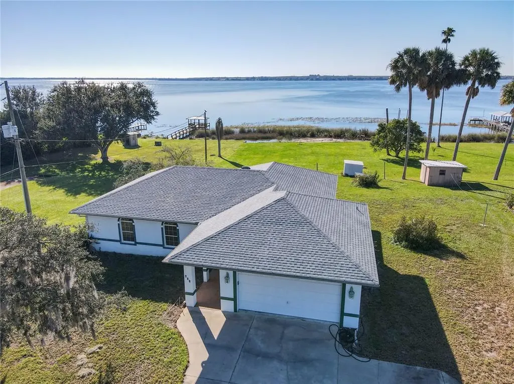 851 N Lake Reedy Boulevard Frostproof FL 33843