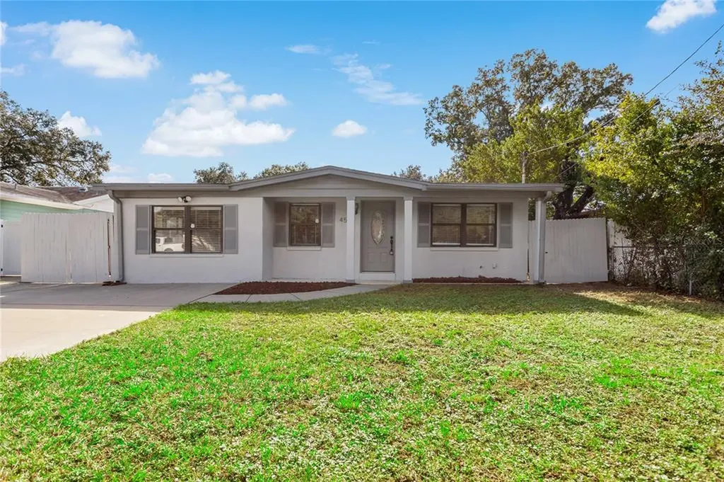 4510 W Pearl Avenue Tampa FL 33611
