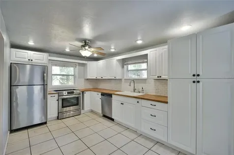 117 NW 36th Drive Gainesville FL 32607
