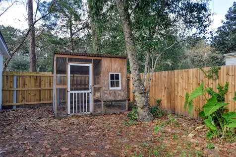 117 NW 36th Drive Gainesville FL 32607
