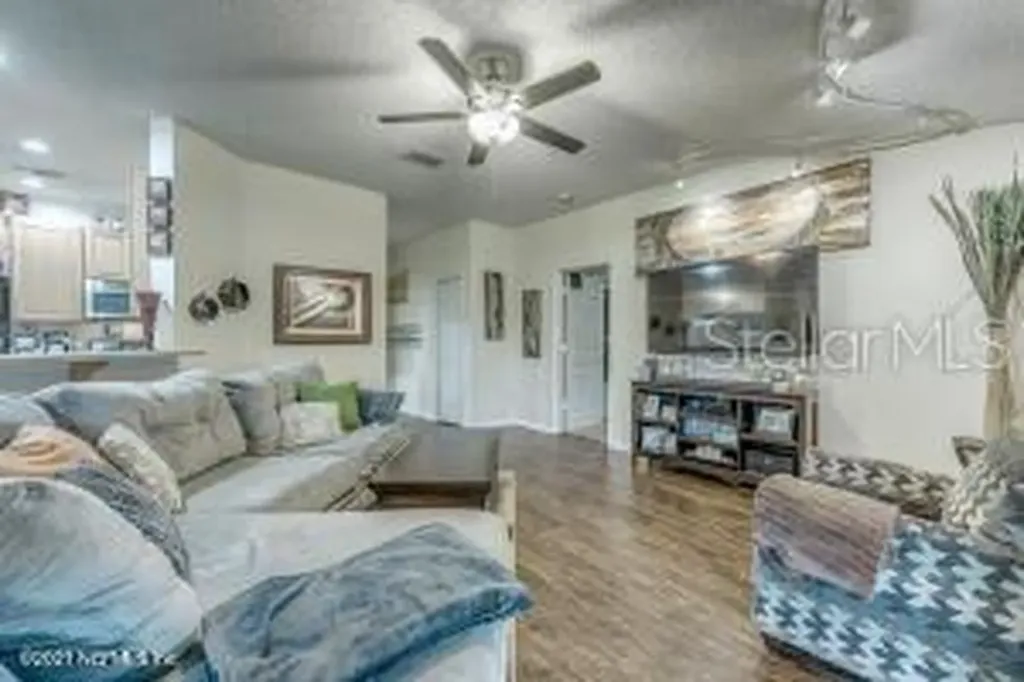 3272 Net Court Jacksonville FL 32277