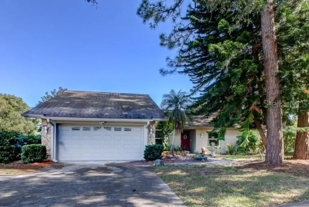 3347 Dunwoody Court Clearwater FL 33761