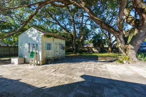 745 N Pompano Avenue Sarasota FL 34237