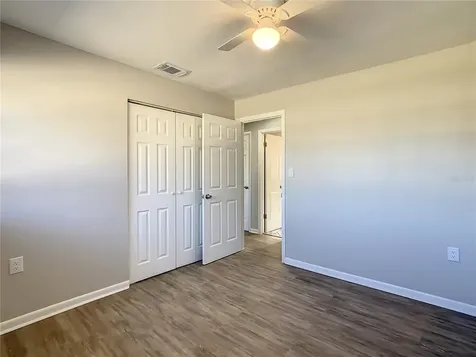 4574 Barley Street Orlando FL 32811