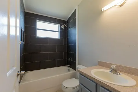 24947 Oakhaven Court Lutz FL 33559
