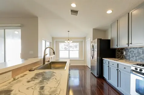 24947 Oakhaven Court Lutz FL 33559