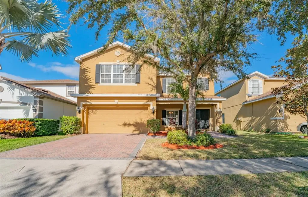 8847 Cameron Crest Drive Tampa FL 33626