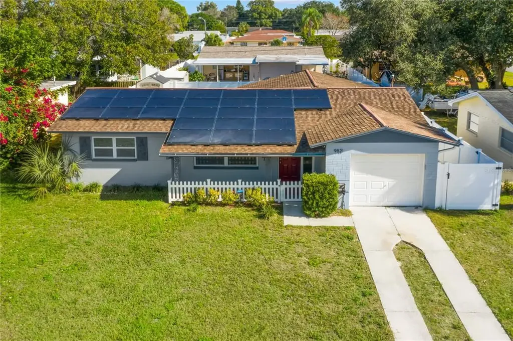 9821 55th Street N Pinellas Park FL 33782