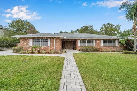 618 Downs Avenue Temple Terrace FL 33617