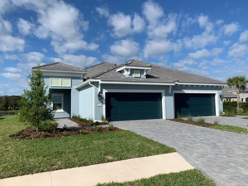 2612 Sapphire Blue Lane Bradenton FL 34211