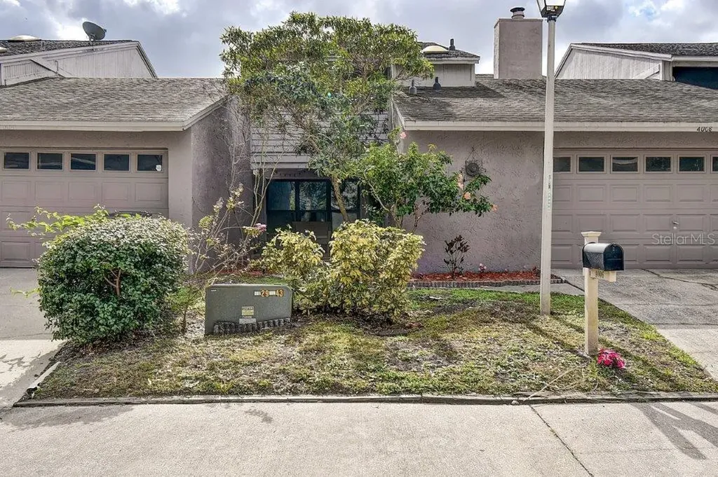 4006 Rosepointe Court Tampa FL 33614