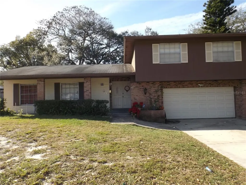 3228 Crooked Oak Court Orlando FL 32808