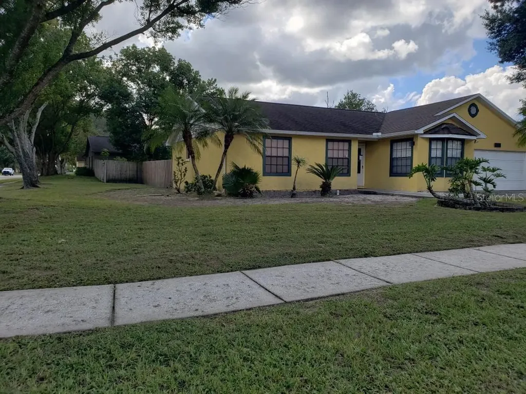 5810 England Avenue Orlando FL 32808
