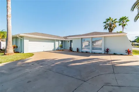 9810 San Sierra Way Port Richey FL 34668