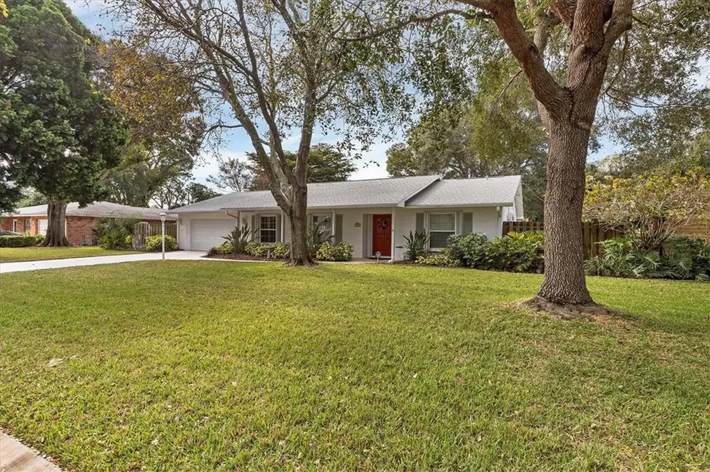 1908 48th Street W Bradenton FL 34209