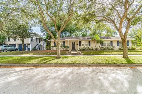 1806 W Bristol Avenue Tampa FL 33606